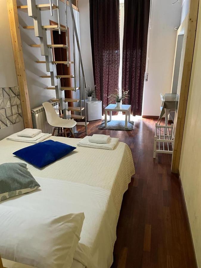 كاتانيا Locami Holiday&Rooms Suite Jolanda المظهر الخارجي الصورة